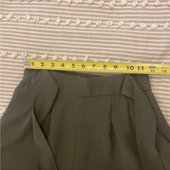 Lululemon Noir Crop Pant Navy Wide Leg High Rise Belted Tie Waist Capri Sz 4 - Picture 10 of 15